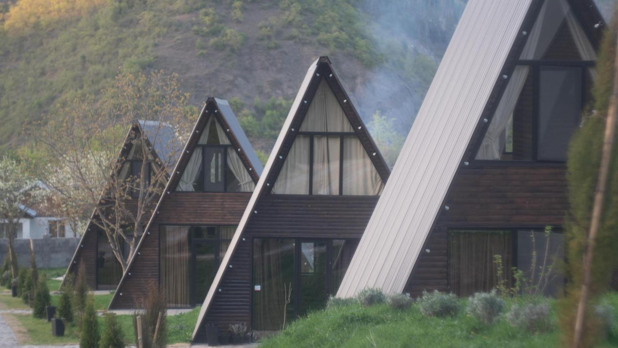 Landhaus Borjomi Εξωτερικό φωτογραφία